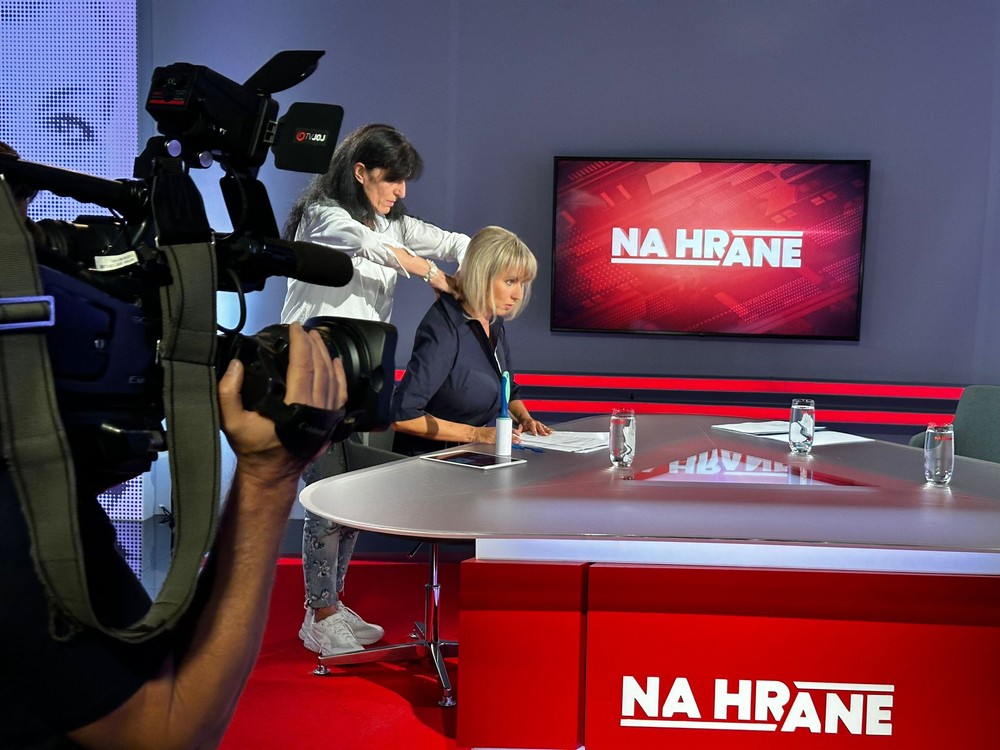 6fade9c2-6052-42f5-9dec-c305334e84ac