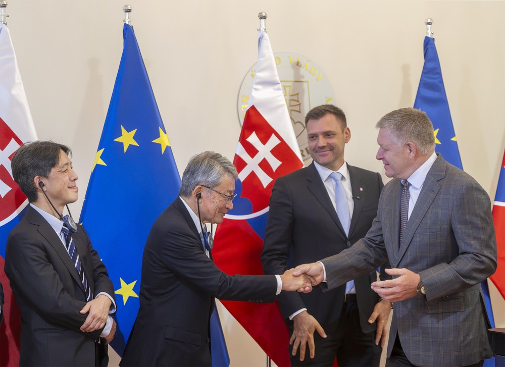 Predseda vlády SR Robert Fico sa stretol s predstaviteľmi U.S. Steel Košice a Nippon Steel Slovakia