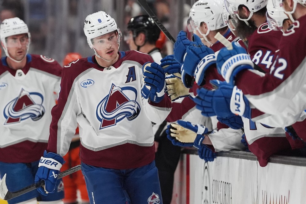 Avalanche_Makar_Hockey618434