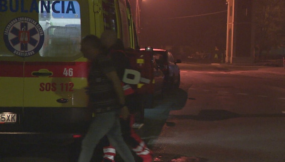 sanitka zachranari (1)