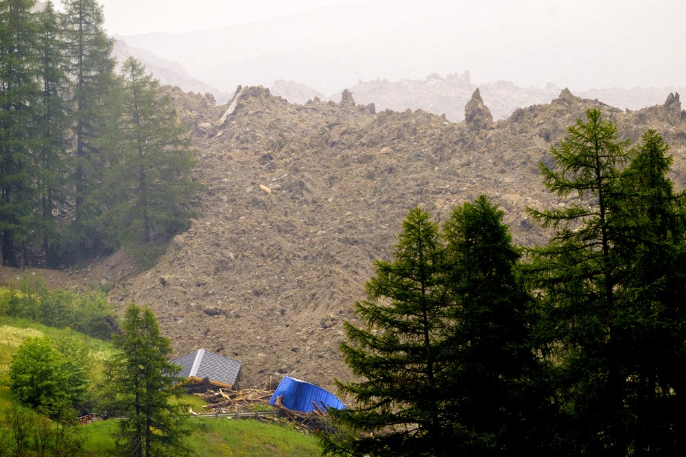 Switzerland_Mudslide_09285