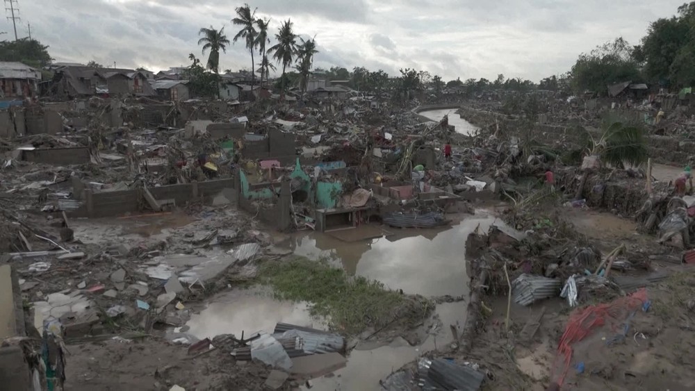 [multi] FilipinyKalmaegi 3917