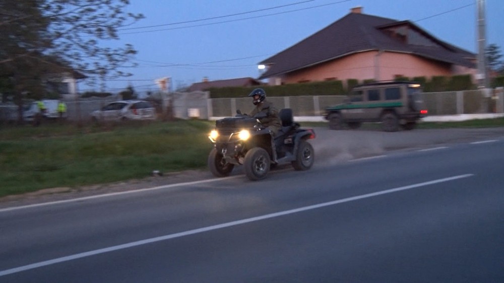 Pašerák prerazil hraničnú závoru