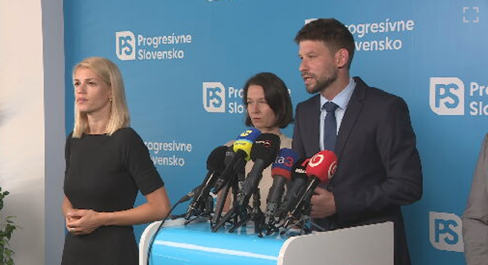 tlačova beseda policajti