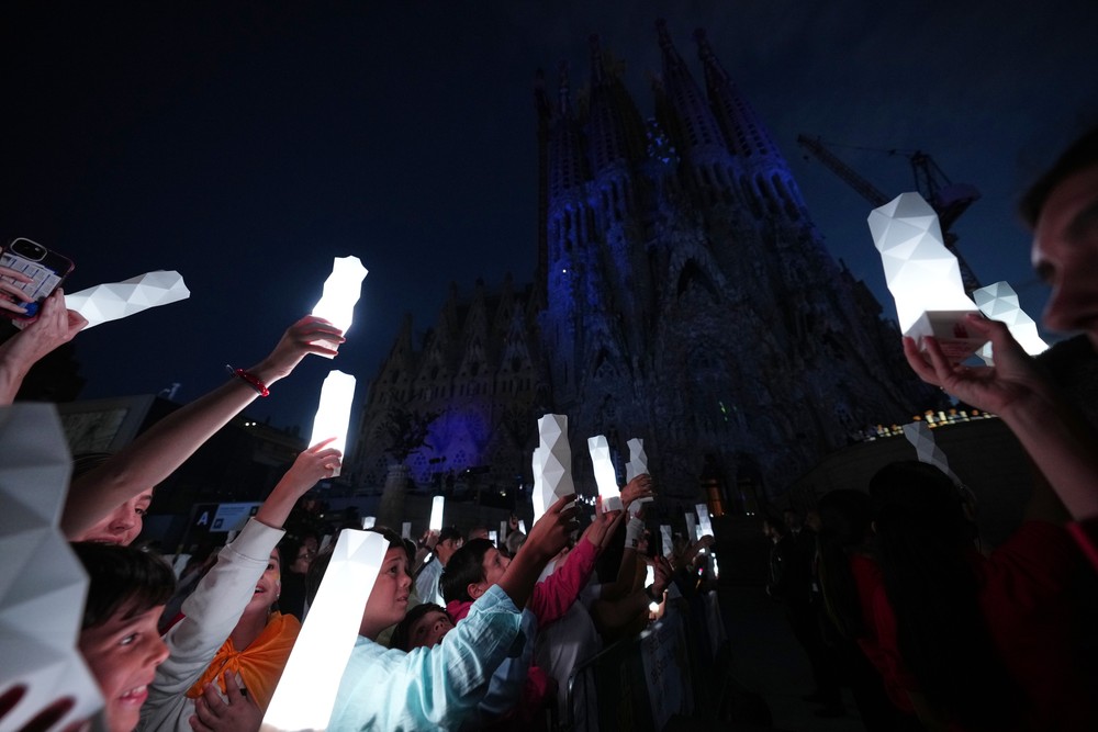 Pápež Lev XIV. odslúžil omšu v Sagrada Família