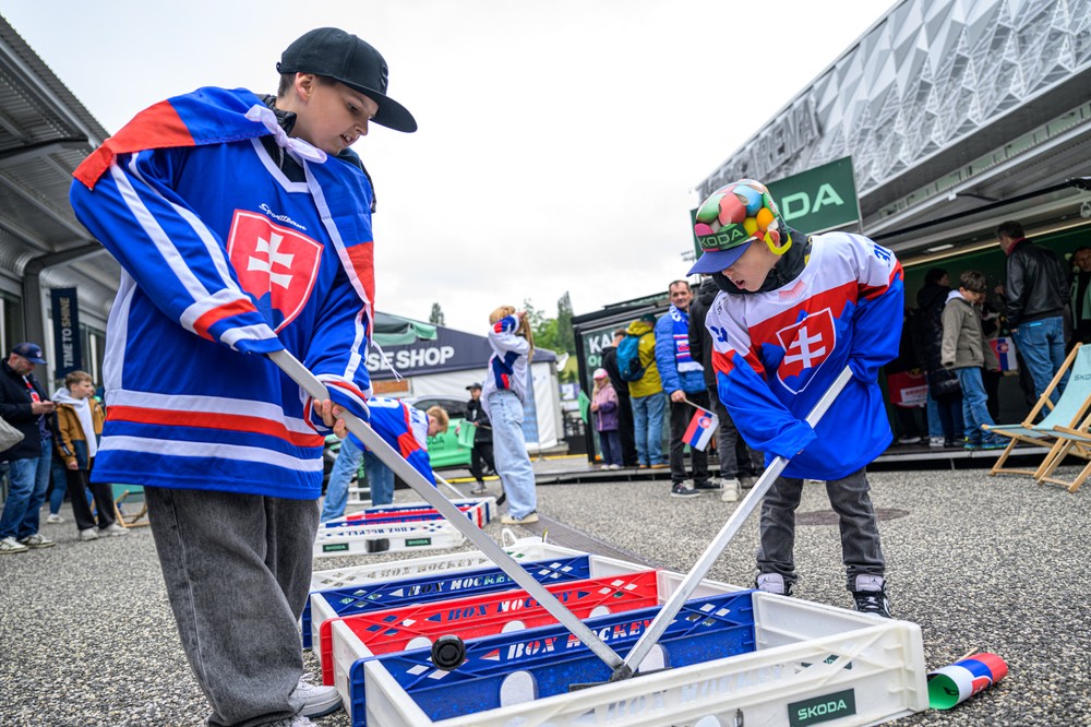 hokej_MS_kosielka_2026_fans__06216318