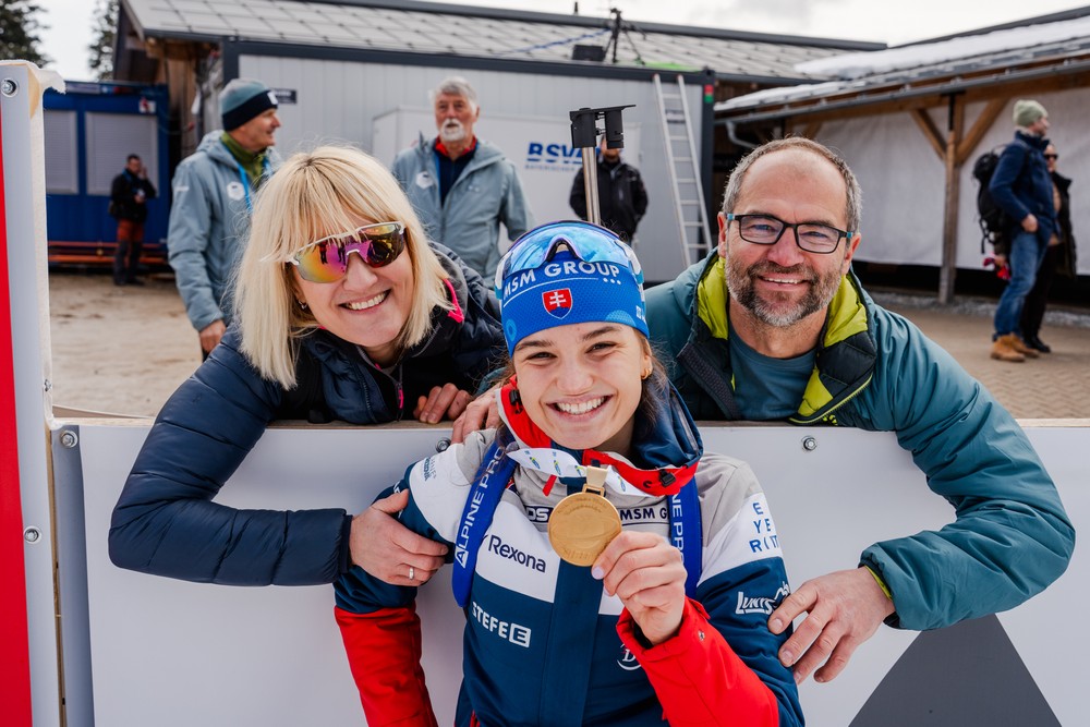 645750924_1335568055264212_7672803423933233187_n