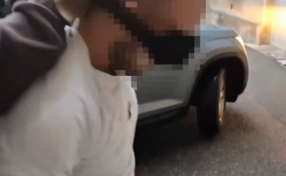 Polícia zadržala muža, ktorý chcel rozložiť ženu v kyseline 7