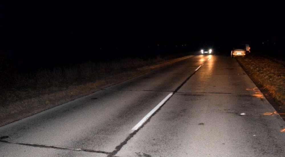 Pri tragickej nehode zachytilo auto chodca. Zraneniam na mieste podľahol 