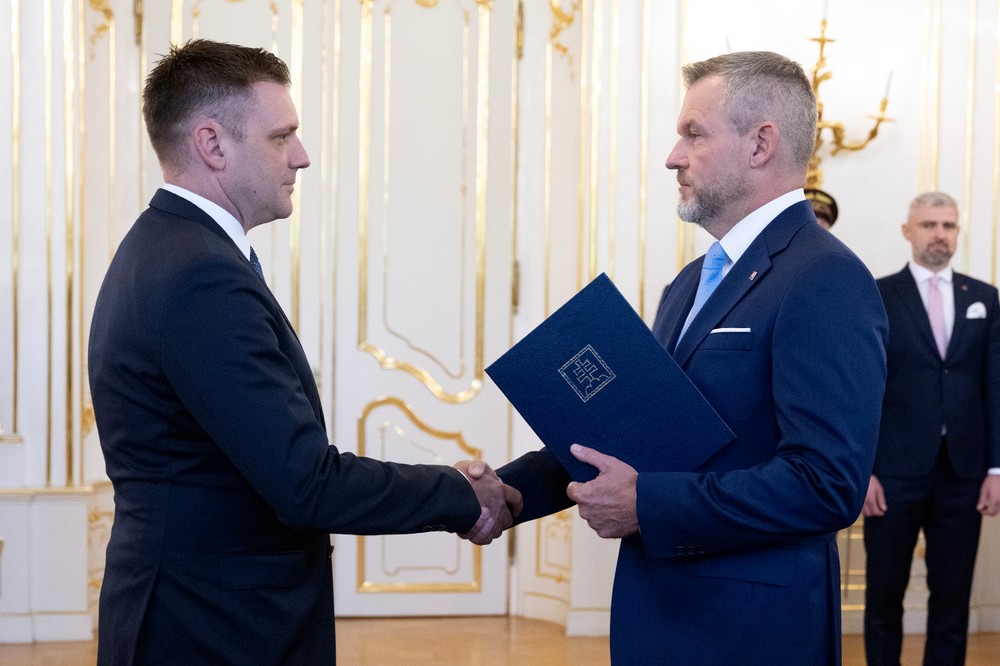 Prezident odvolal z funkcie Tomáša Tarabu, envirorezort povedie premiér