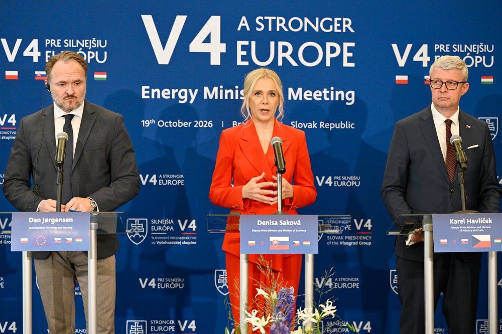 Tlačová konferencia ministrov krajín V4 zodpovedných za energetiku