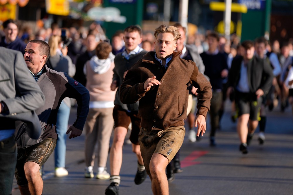 Germany_Oktoberfest_Opening730349074065