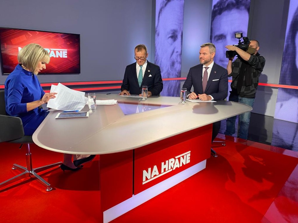 db70f49f-1852-40eb-afb8-61b9a0e43349