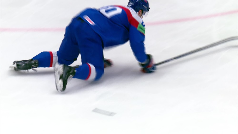 [multi] Stratil_nozik_120524 5379