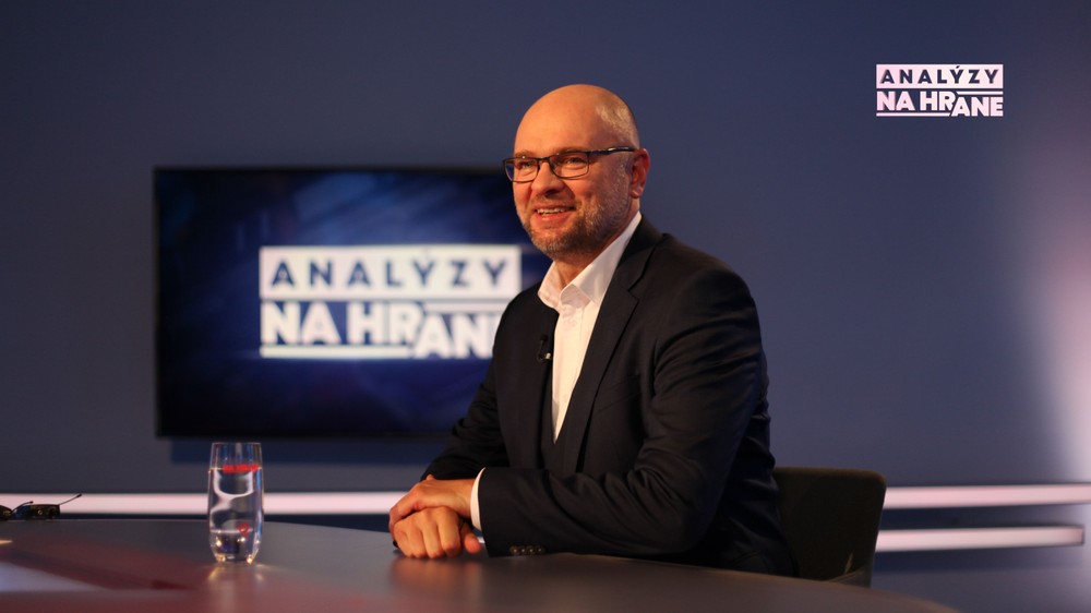 Analýzy Na hrane s Richardom Sulíkom