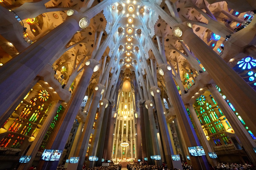 Pápež Lev XIV. odslúžil omšu v Sagrada Família