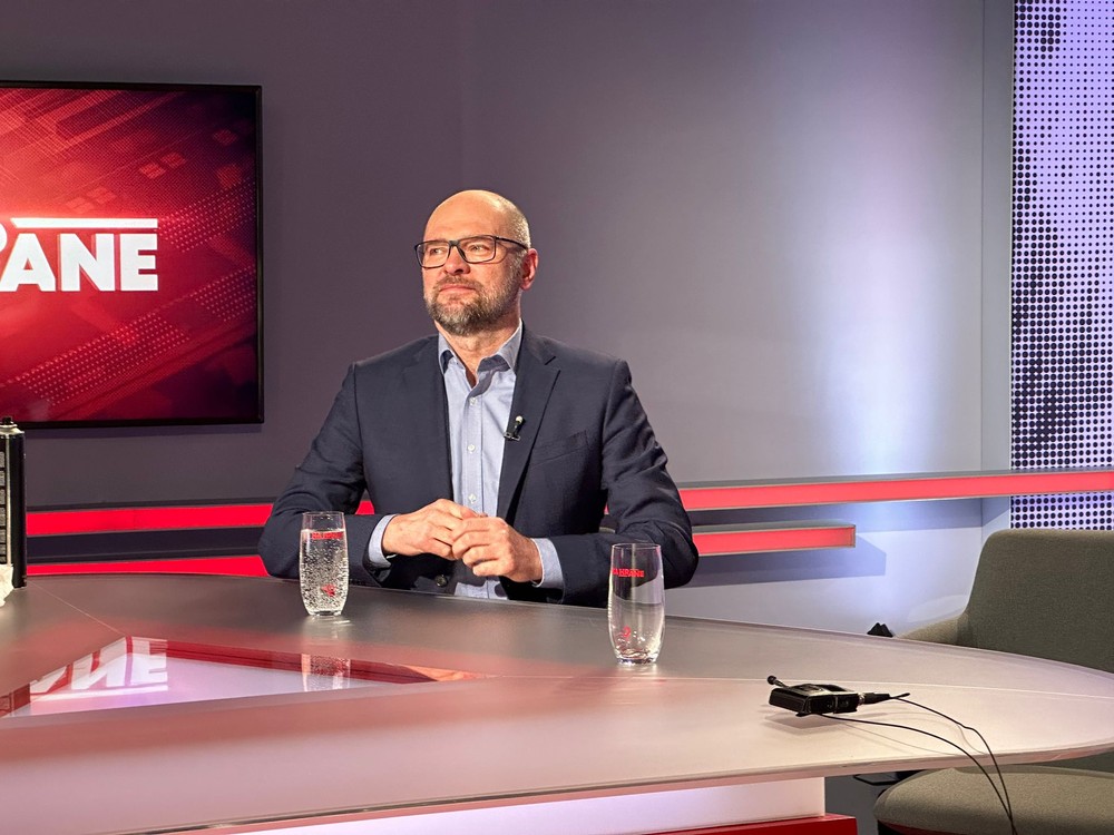 cc79379f-1b8b-41d5-a167-5b24ce5c09a4