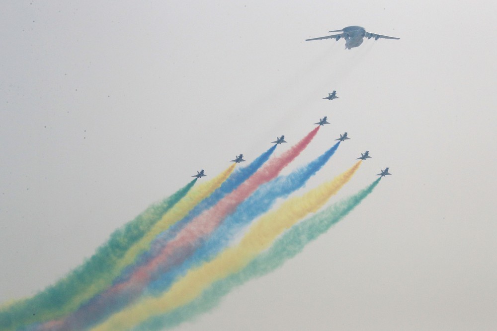 Čína si veľkou vojenskou prehliadkou pripomenula 70. výročie svojho vzniku