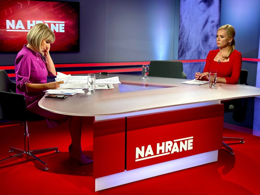 bd8561ae-f5ed-4229-a9b9-3fde7d961bd4