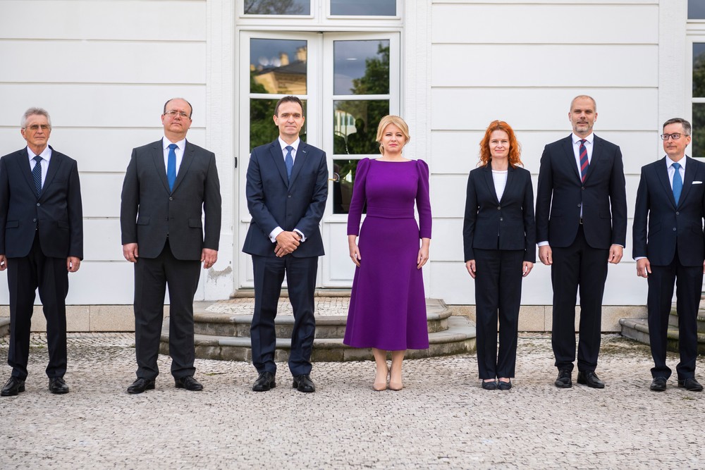 20231505_nova_vlada_prezidentka_53958576