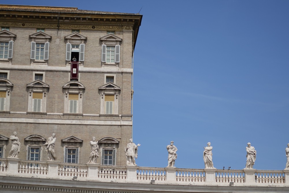 Pápež František káže vo Vatikáne