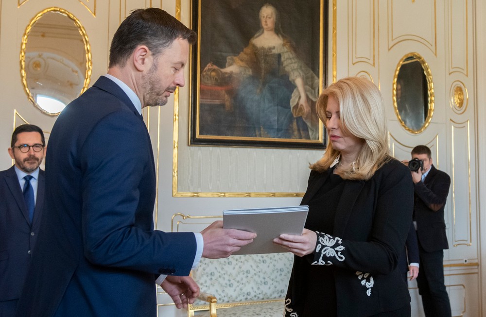 Prezdientka menovala Hegera