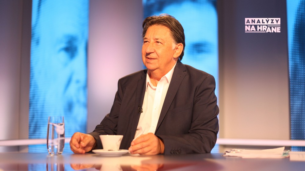 Analýzy Na hrane s Jánom Budajom