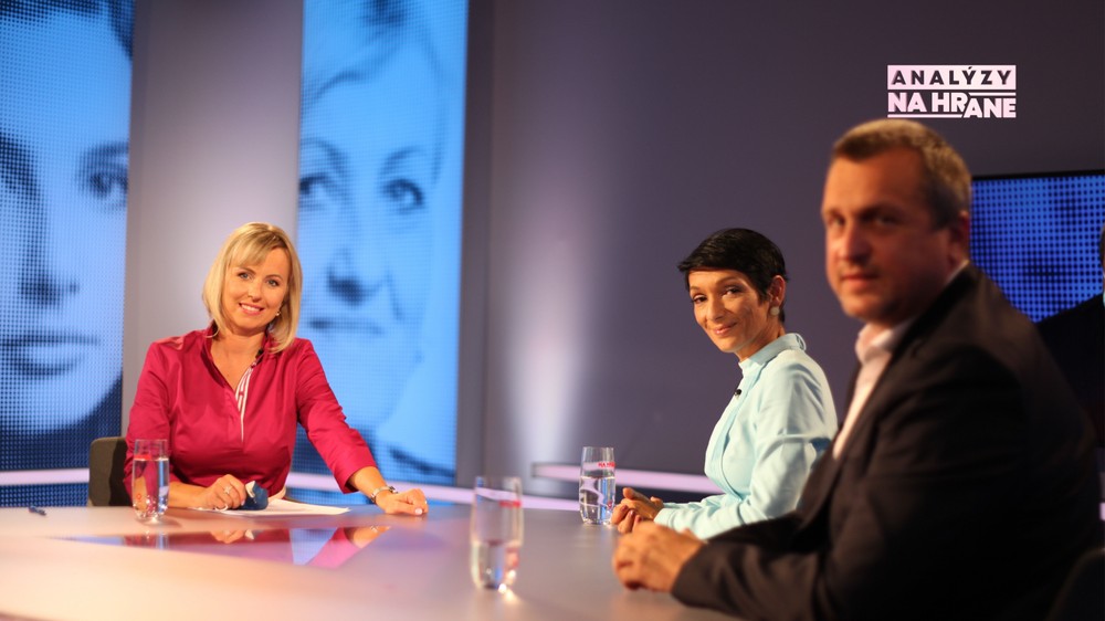 Analýzy Na Hrane s Andrejom Dankom a Irenou Bihariovou