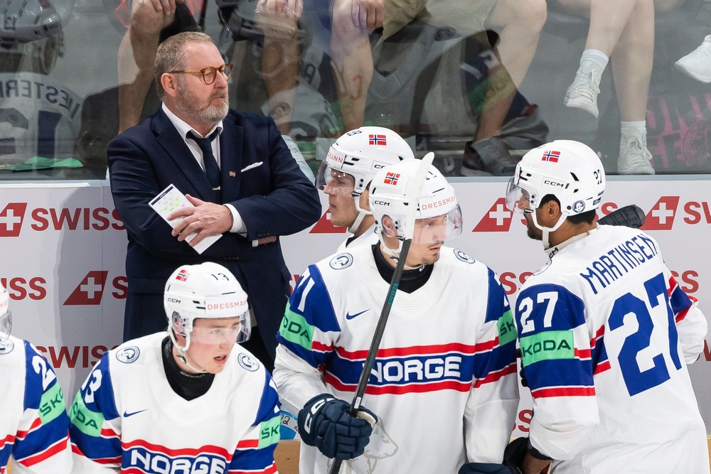 Switzerland_World_Championship_Ice_Hockey384750220290