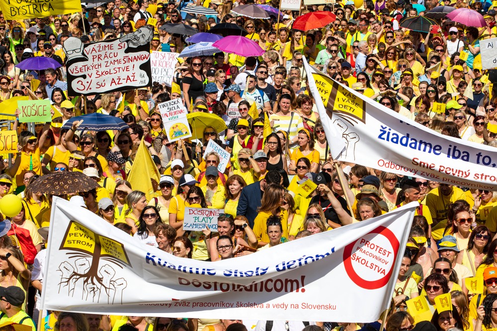 Bratislava protest učiteľov