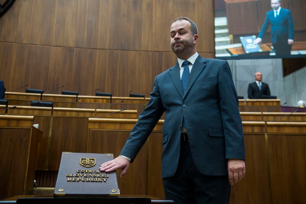 poslanec Ján Podmanický Smer - SD