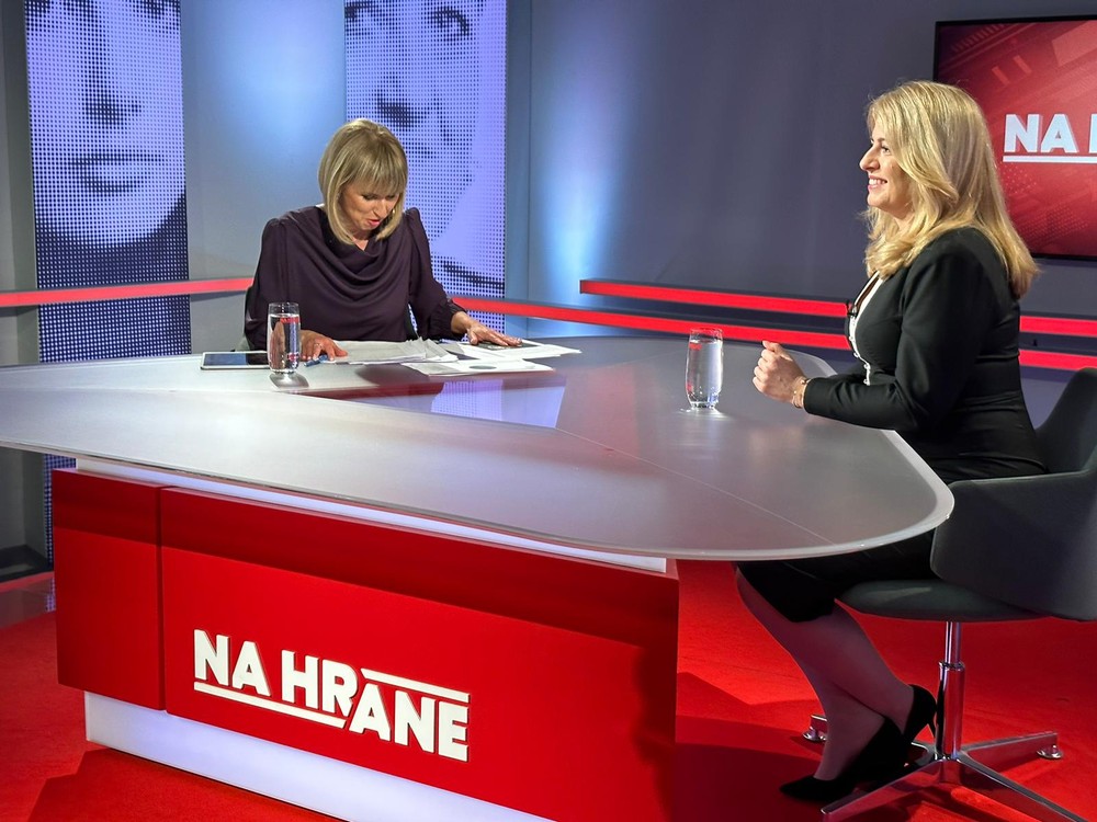 60afe2a7-e3f9-4142-ab67-8521b1485177