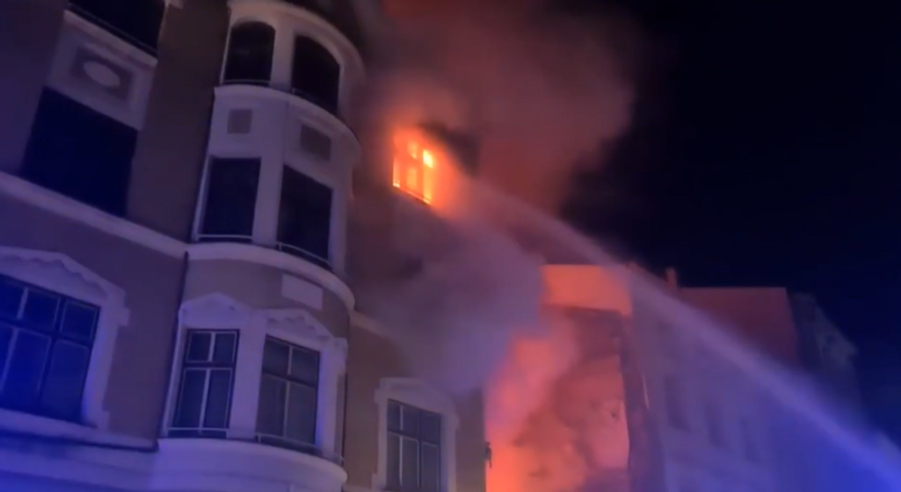 Záchrana bytového domu 4