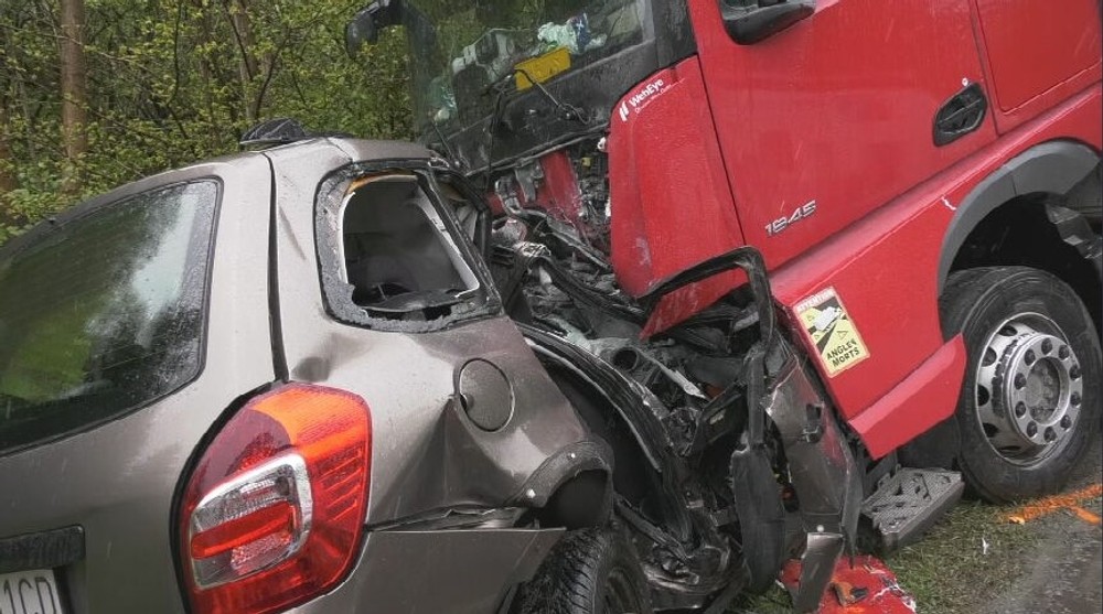 Tragická nehoda medzi Ružomberkom a Donovalmi (3)
