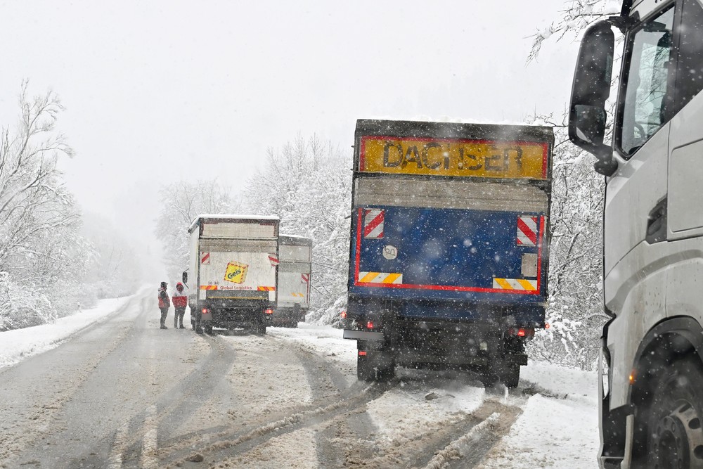 Snehová kalamita v okresoch Poprad a Žilina.