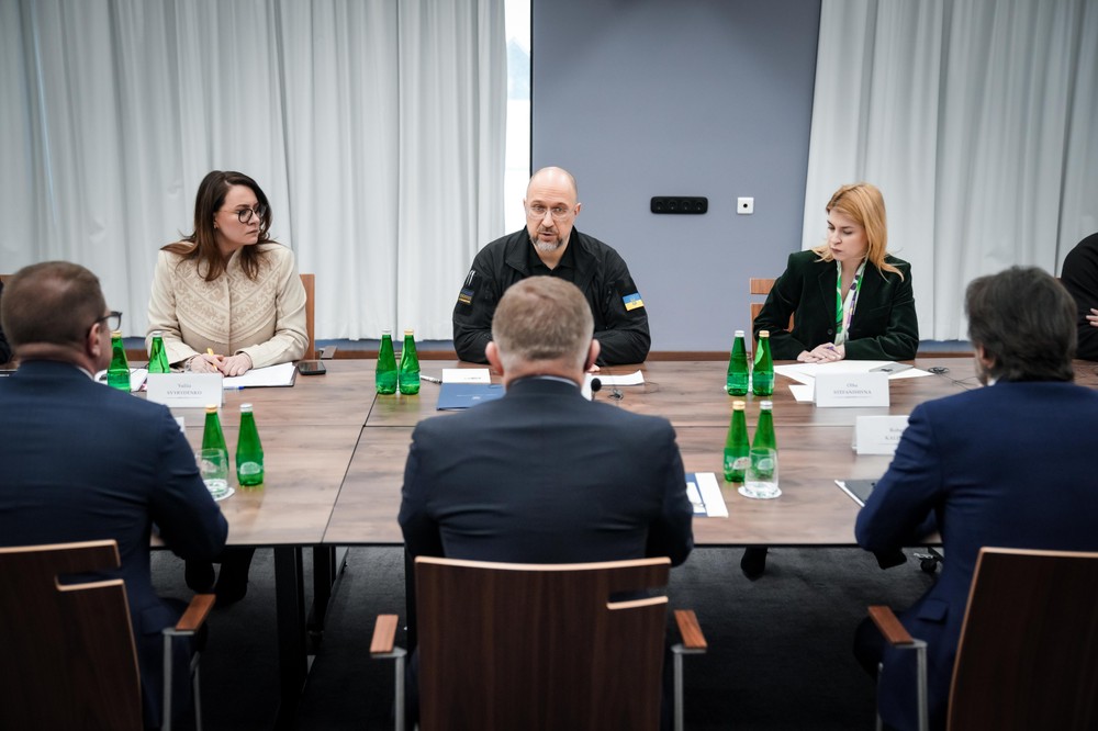 Robert Fico Denys Šmyhal stretnutie Užhorod (9)