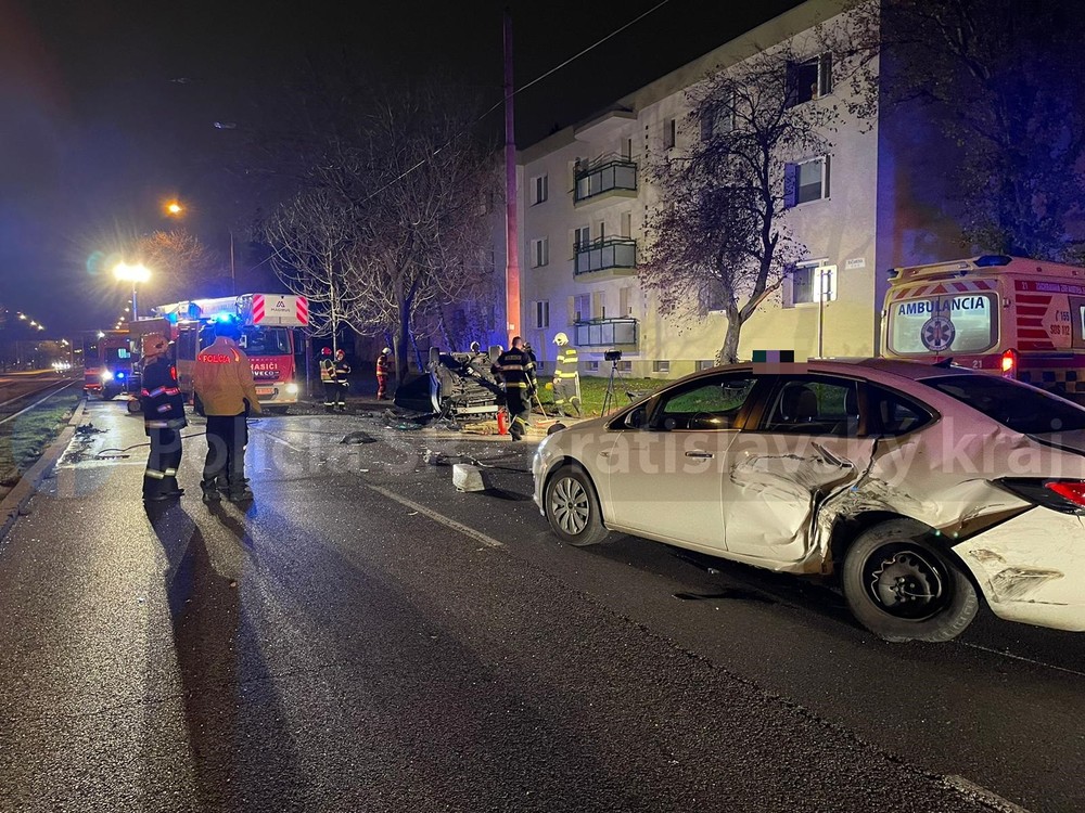 316407342_1565542873868237_678953517354613917_n