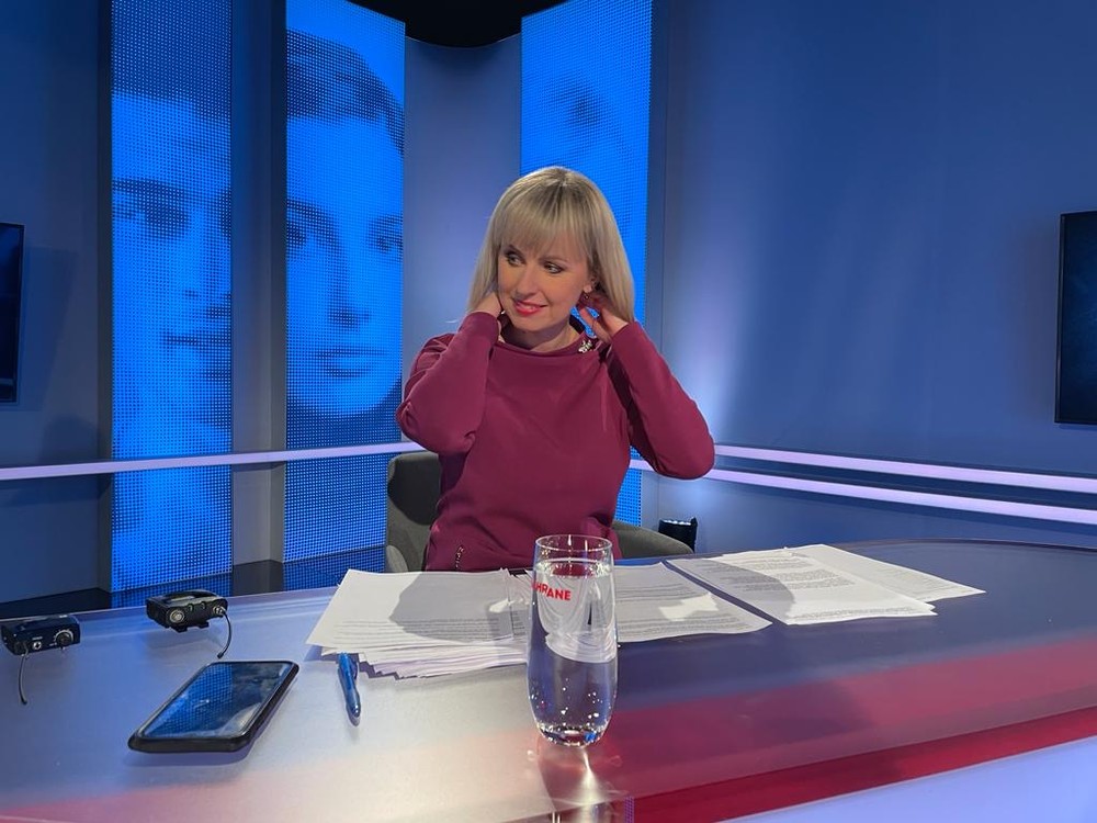 af8cf3b4-7ccb-40ad-86a1-385f248646e0