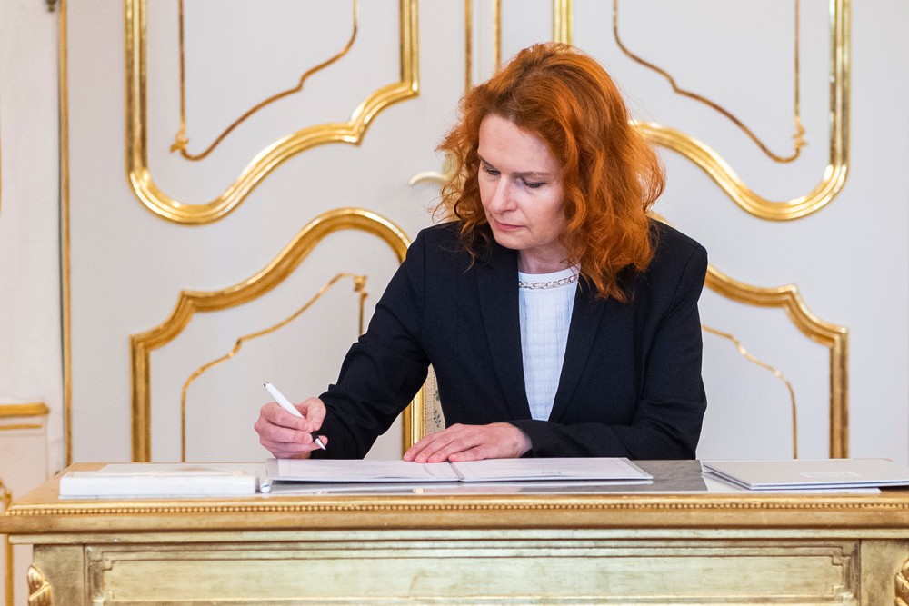 20231505_nova_vlada_prezidentka_08958510