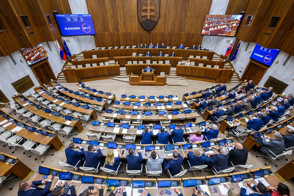 Parlament NR SR il
