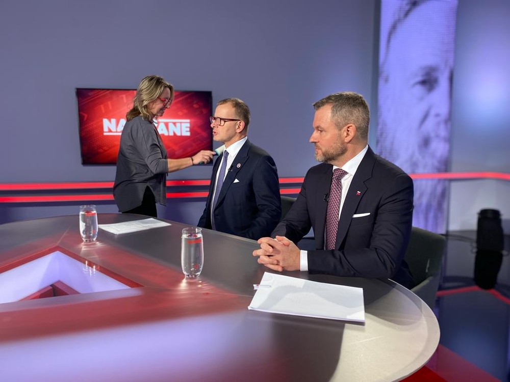 1170afaf-e26d-4b26-99b2-e8e7a7850dd1