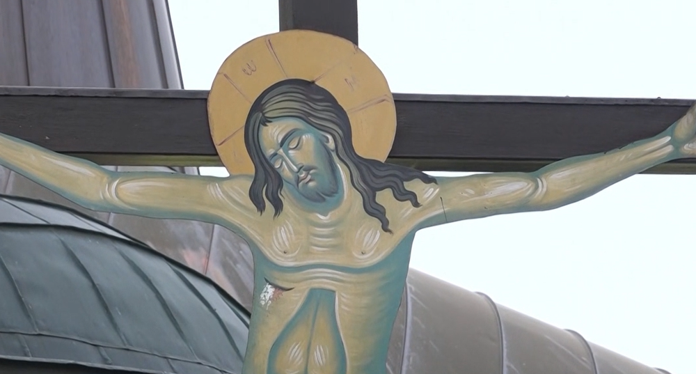 krádež rúcha a kadidla