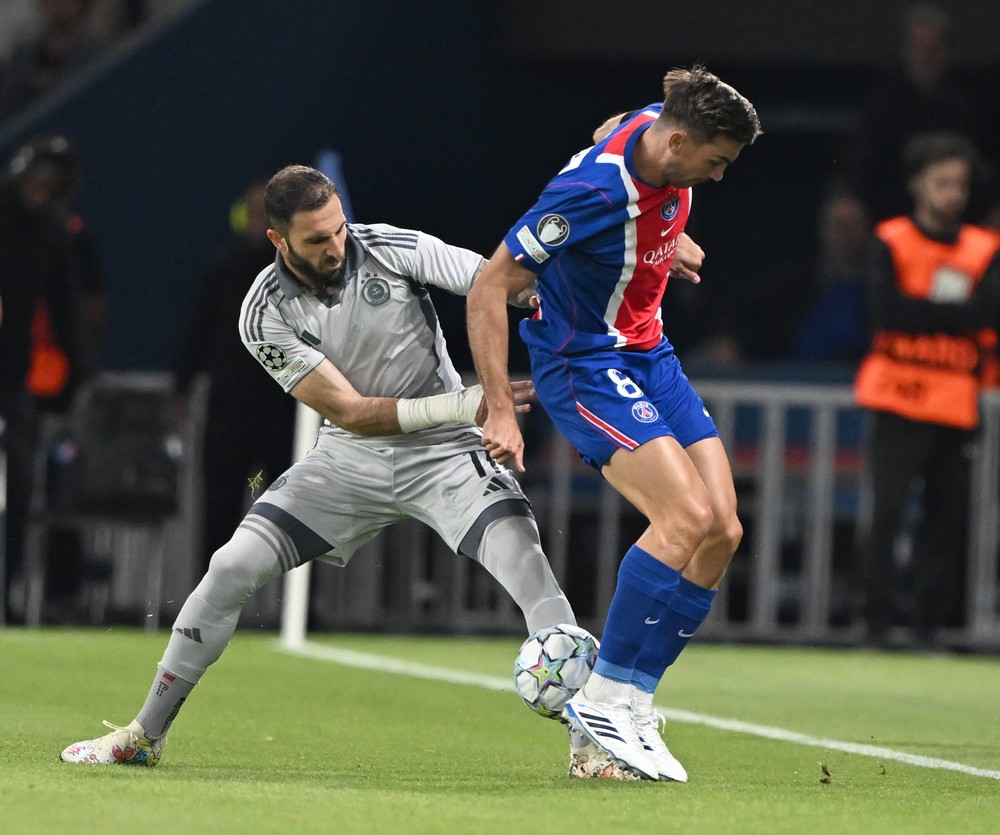 20260909_PSG_Slovan_LM_01242401