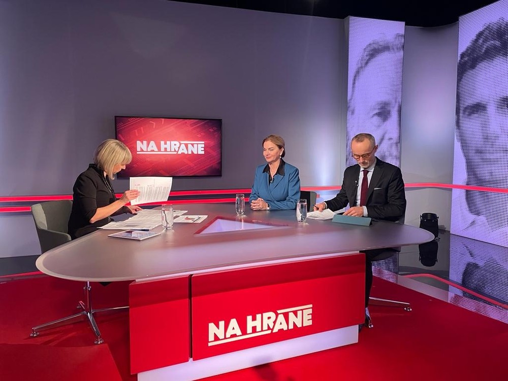 5bf9dc08-f505-4192-ac3b-e44193a13d35