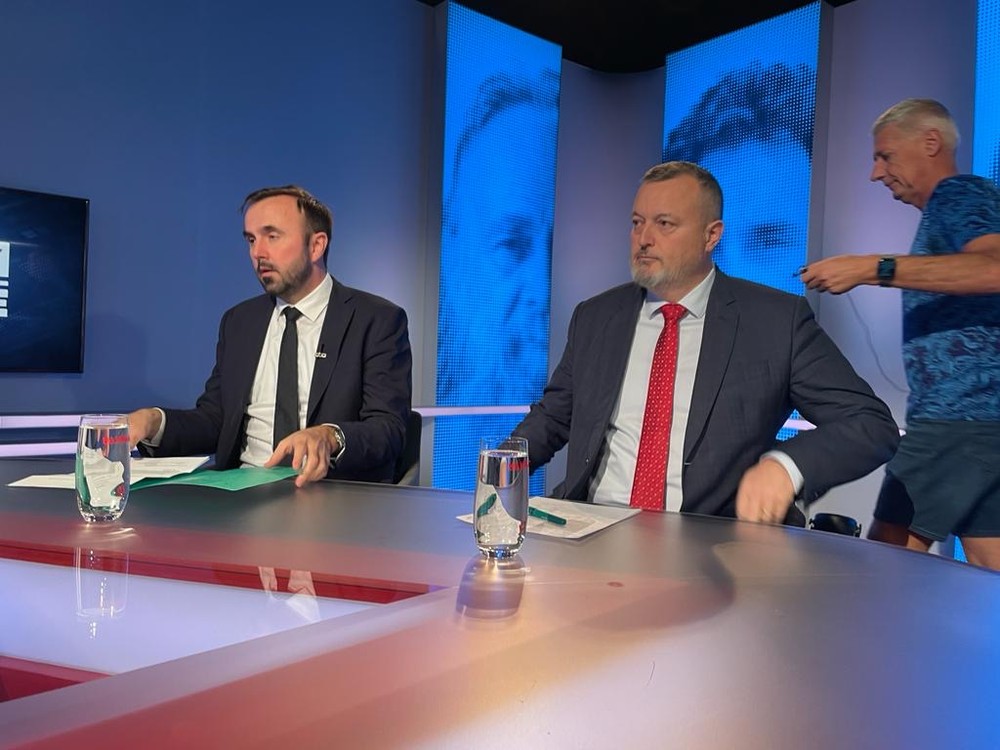 7ade6898-7a35-4ad9-94e5-c8cfb8465f27