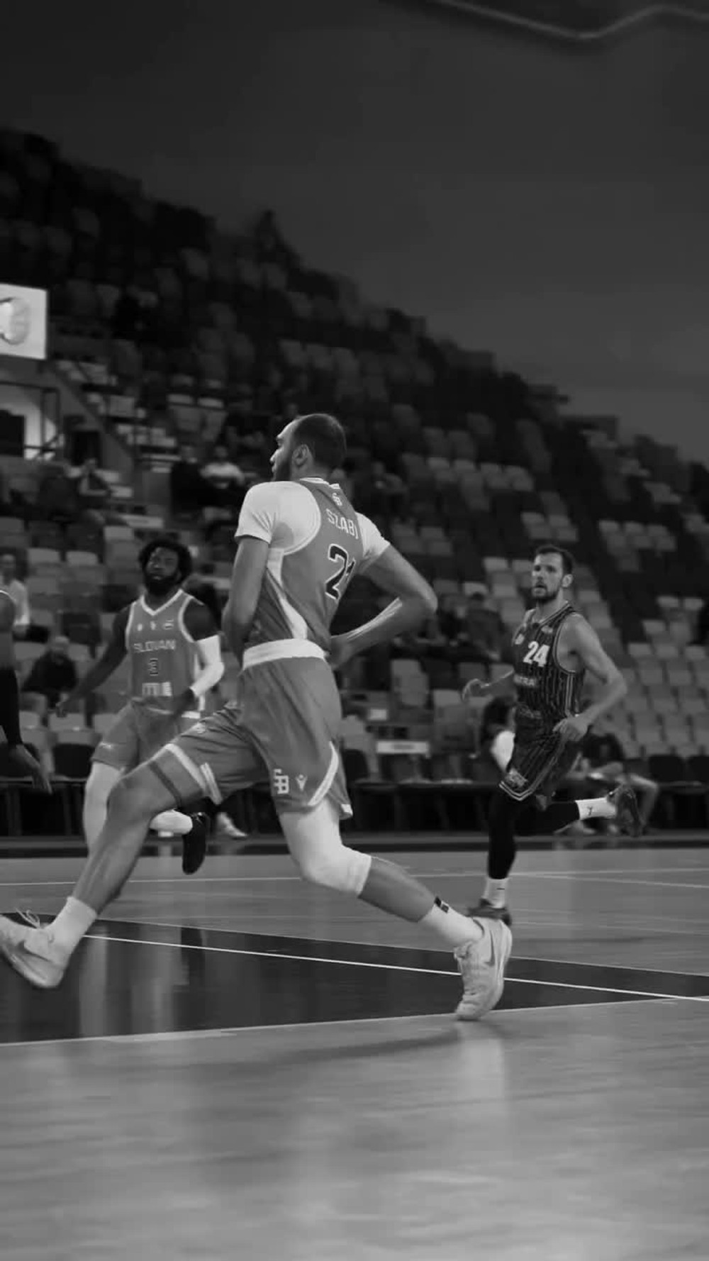 [multi] BC Slovan Bratislava 157