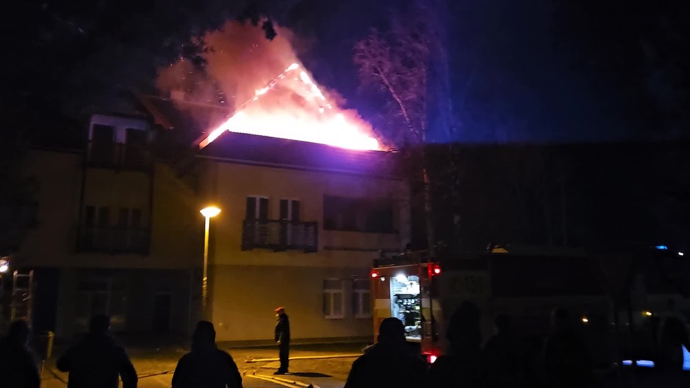 [multi] požiar tatranská lomnica 4003