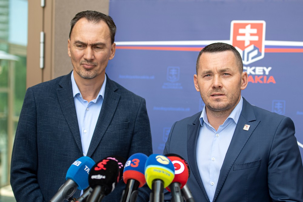 Miroslav Šatan, Miroslav Lažo