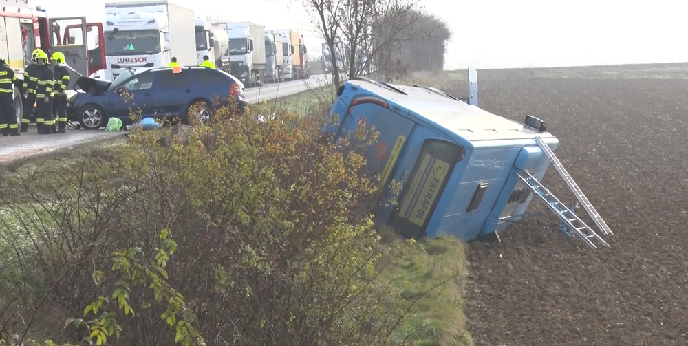 havaria automobil autobus