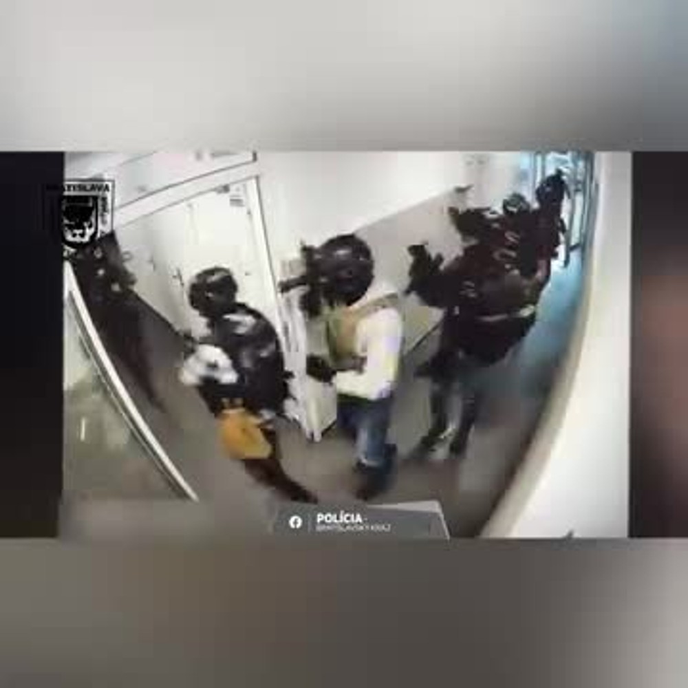 [multi] Policajná razia v Bratislave 1736